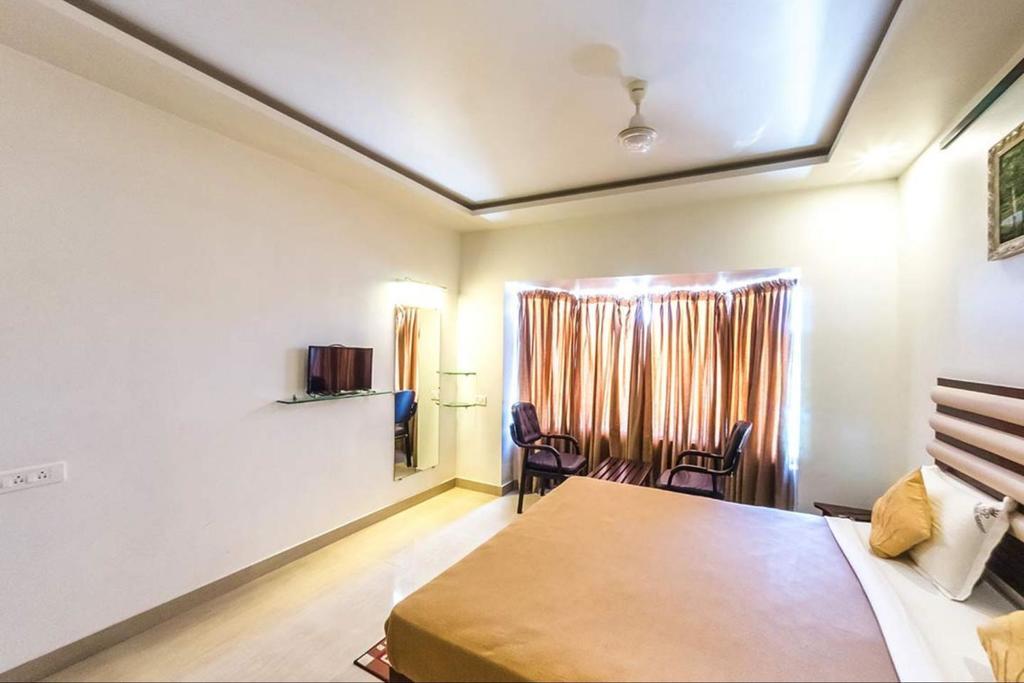 Hotel King Paradise Tiruchirappalli Exterior photo