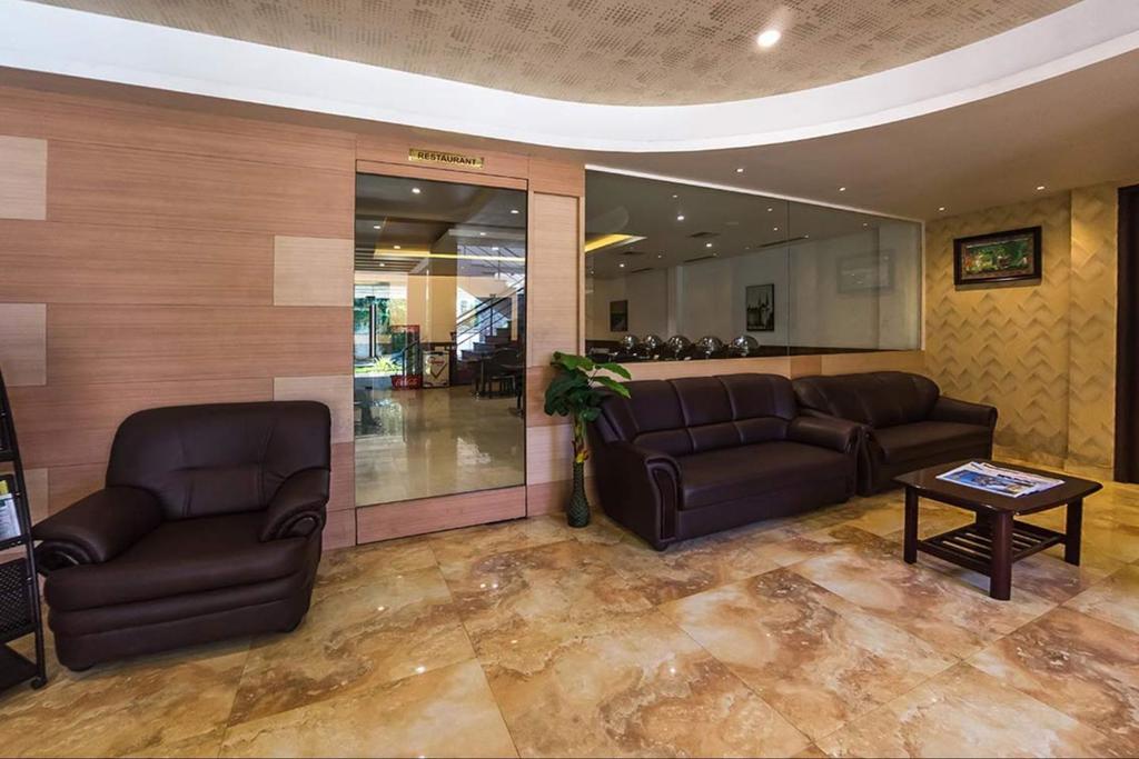 Hotel King Paradise Tiruchirappalli Exterior photo