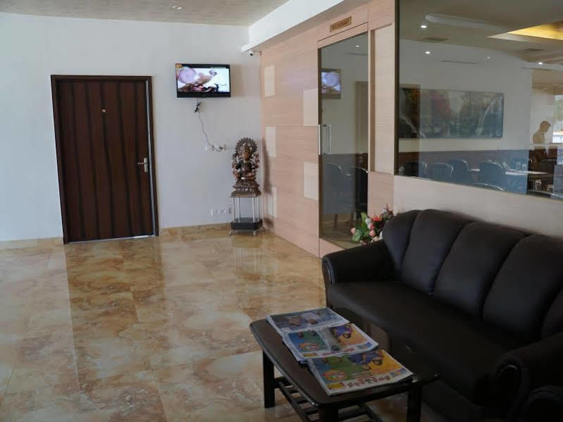 Hotel King Paradise Tiruchirappalli Exterior photo